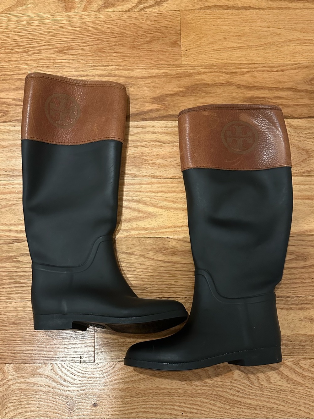 Tory Burch Diana rain boots